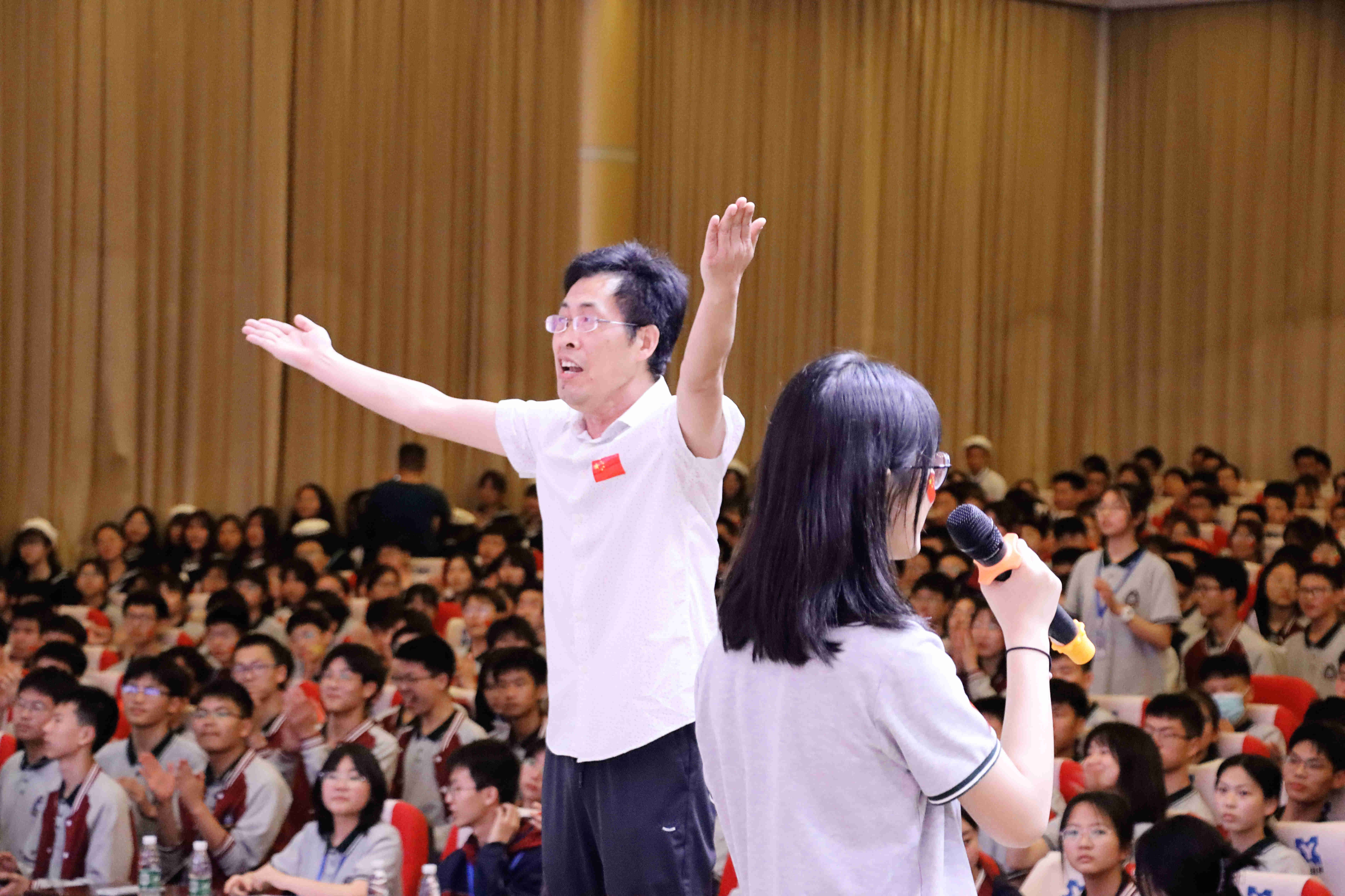 监利中学举行庆祝建党100周年红歌合唱比赛