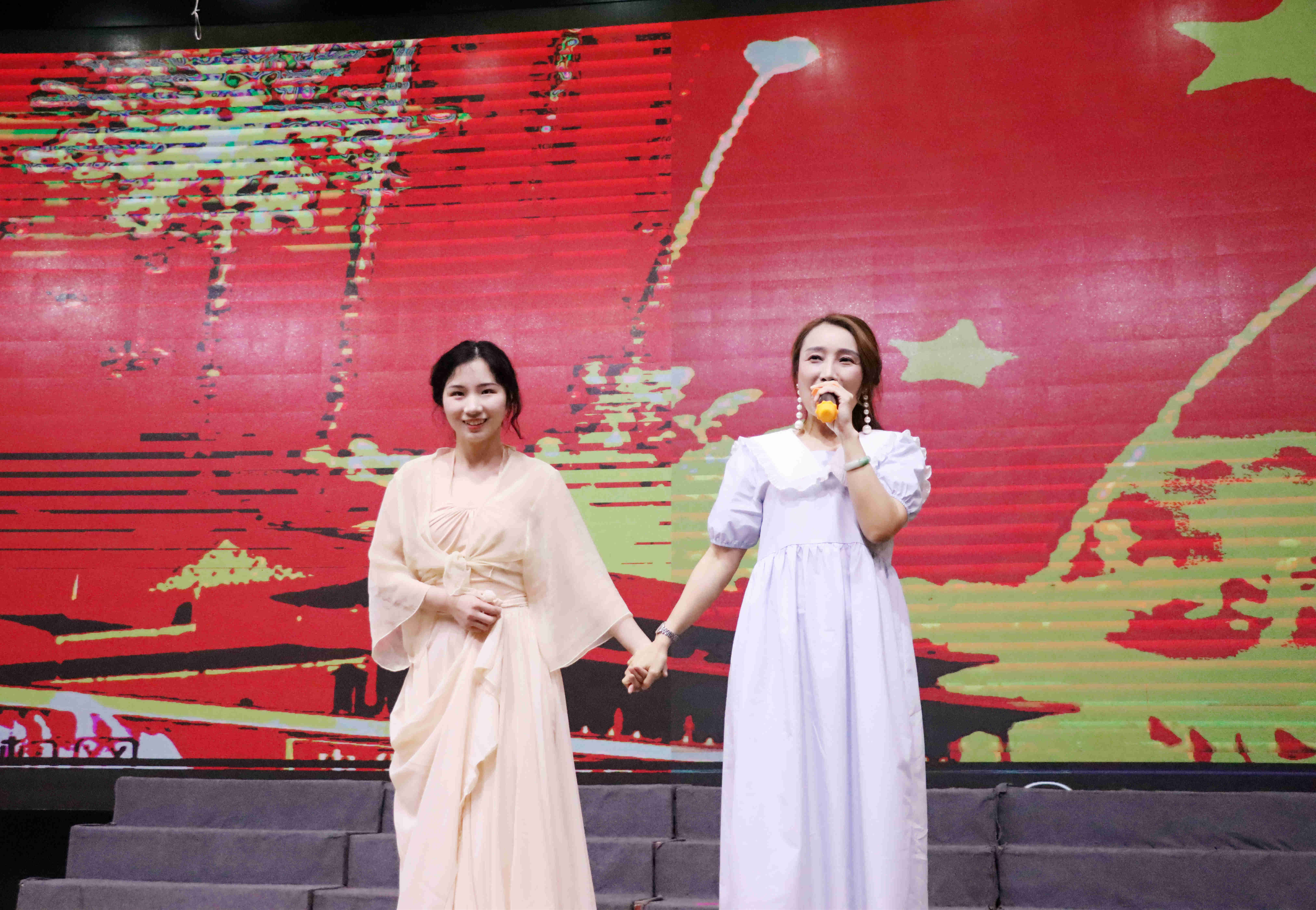 监利中学举行庆祝建党100周年红歌合唱比赛