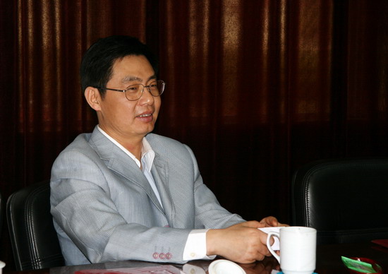 林正玉书记参加座谈胡平部长听取翔宇工作汇报集团副总校长何殿才,宝