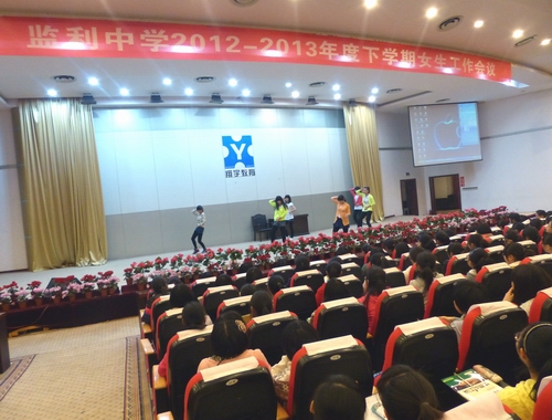13D0645054a0-362935.jpg