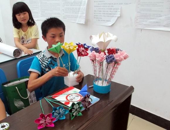监利新教育艺术节:亮书画才能,展艺术风采