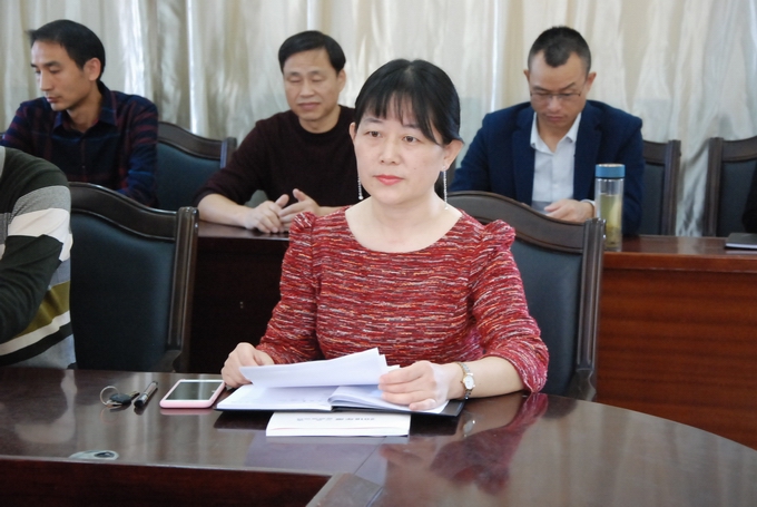 监利新教育:十月党员民主生活会召开