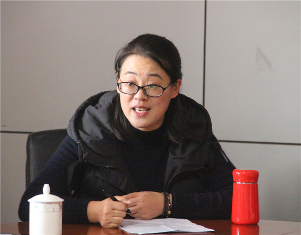 曙光双语学校代表汤日华发言