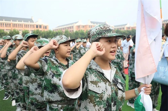 枣庄翔宇中学开学典礼:山海广阔,逐梦星辰