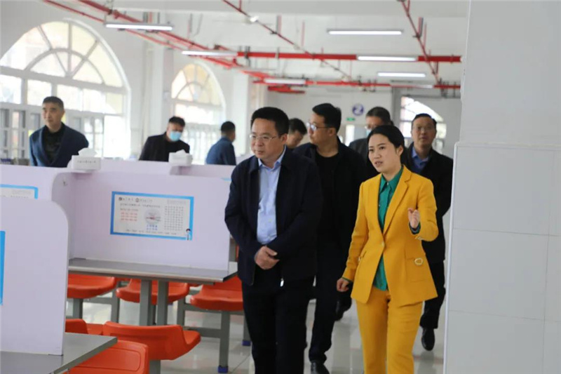图片[5]-枣庄翔宇:济宁市任城区教育同仁莅临我校参观交流-爱山亭网