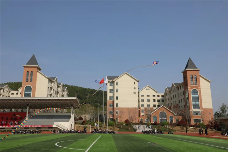图片[14]-枣庄翔宇:“清风托纸鸢，羽翼载芳华”风筝节系列活动之放风筝比-爱山亭网