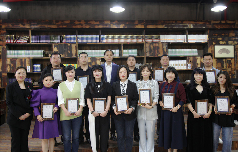 温州翔宇高中家委积极参加全国学周活动