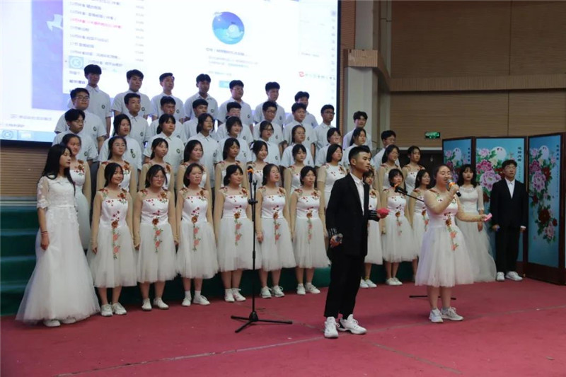 图片[4]-【向党献礼】枣庄十八中高二举行庆祝建党100周年红歌合唱比赛-爱山亭网