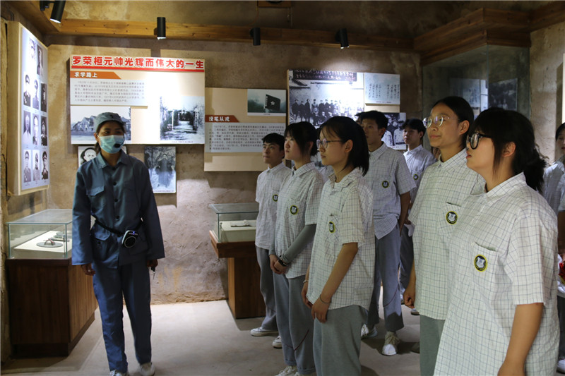图片[4]-枣庄十八中学党史主题团日活动――寻访红色足迹 传承革命精神-爱山亭网
