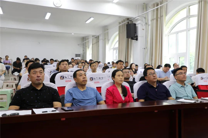 图片[16]-行政管理岗位述职：凝心聚力，共赴诗和远方-爱山亭网