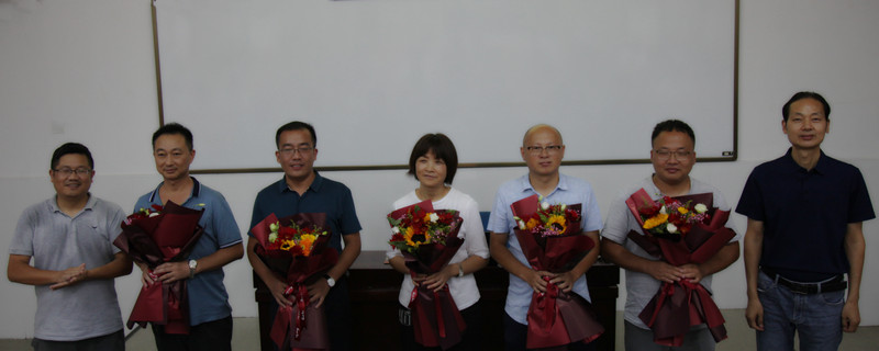 备鞍扬鞭启新程:温州翔宇高中班主任工作会