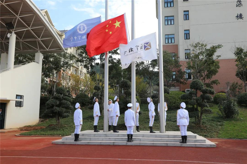 图片[2]-【国旗下成长】加强体育锻炼，提高身体素质-爱山亭网