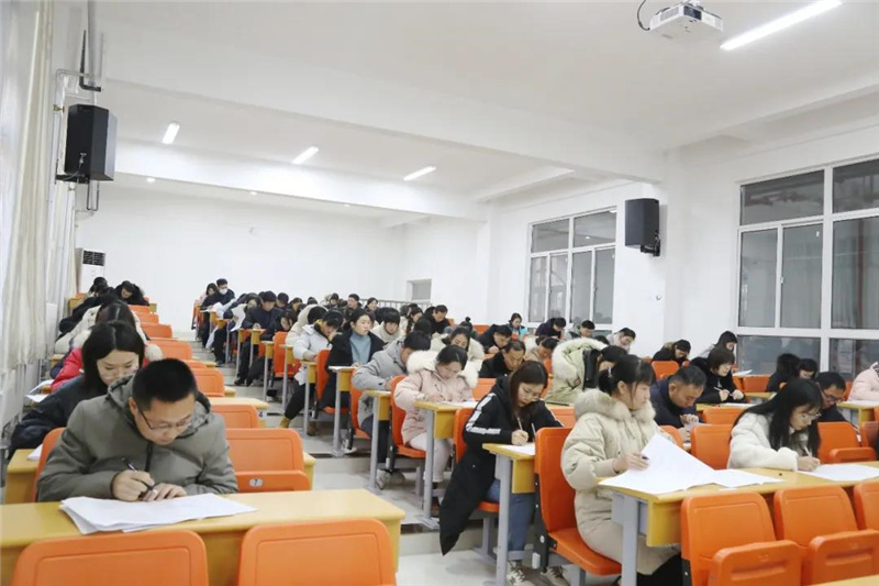 图片[2]-夯实内功，持续深耕――枣庄翔宇中学教师考学活动-爱山亭网