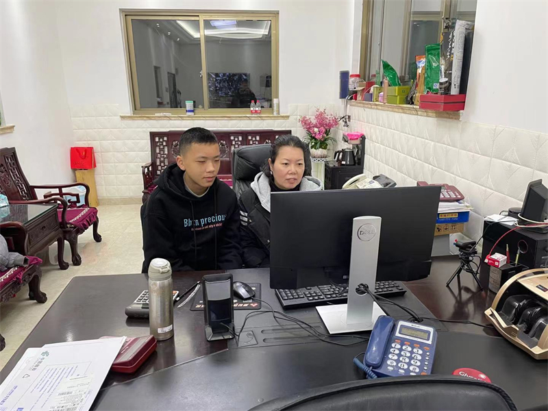 寒假期间,体育老师喊你打卡了