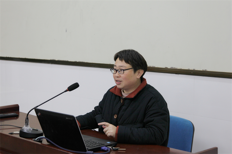 温州翔宇初中部召开“青蓝工程”专题会议