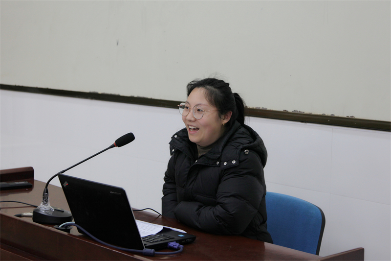 温州翔宇初中部召开“青蓝工程”专题会议