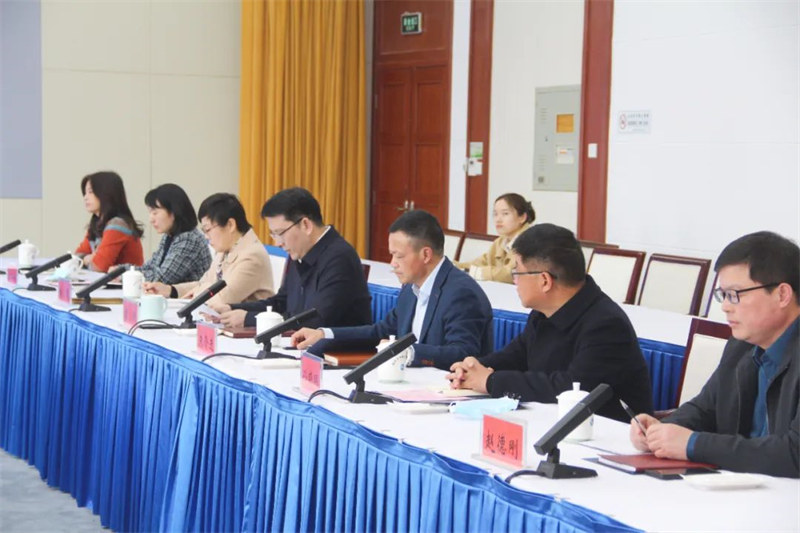 淮外与市中院举行共建协议签约仪式