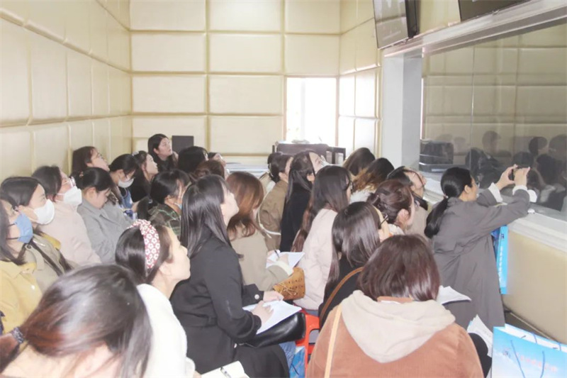 淮外举行第十七届面向全国公开教学活动