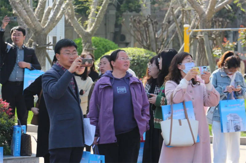多彩校园彰活力,魅力德育显芳华