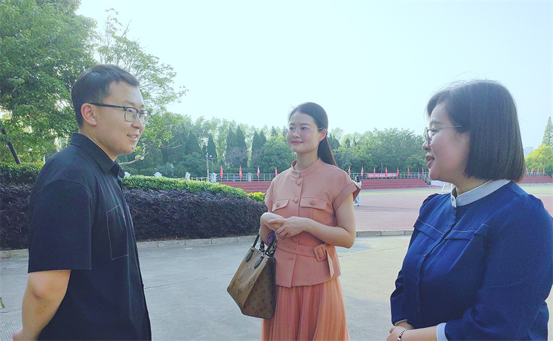 荏苒时光暖 奋斗青春燃