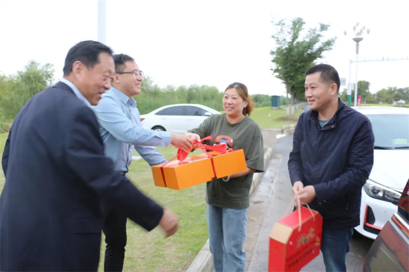 助力中高考,暖心送温情