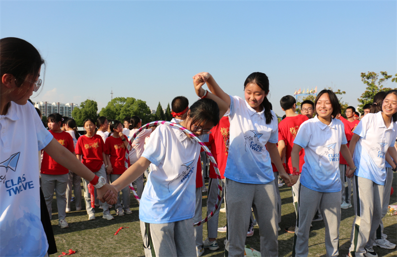 “快乐奔跑”演绎绚烂青春,“赢在中考”激发学子豪情