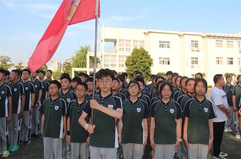 激情跑操比赛,绽放青春风采