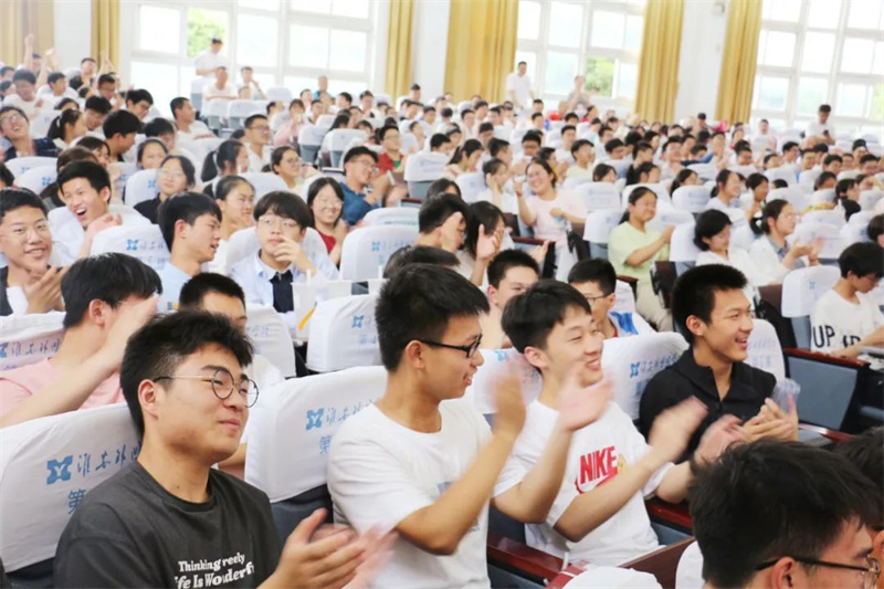 青春绽放,未来可期