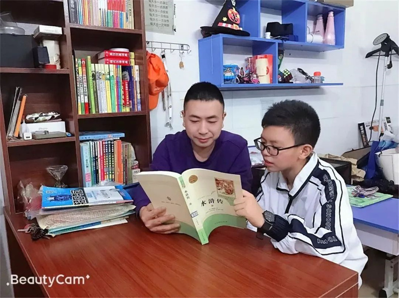 父爱无言,真情有迹