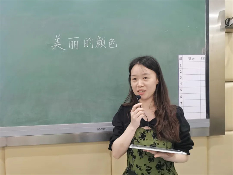 淮外举行“青蓝工程”徒弟年度汇报课活动