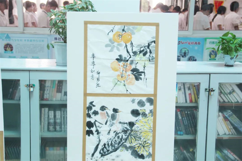 淮外举办社团选修课程学生作品展