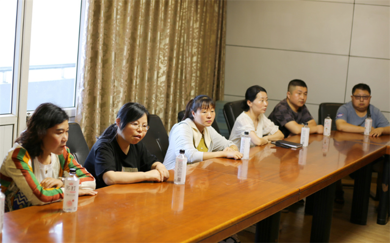 淮外召开餐厅工作总结会