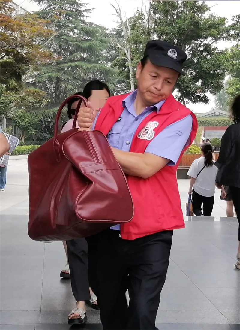 从此遇见未来,你是我的满“新”欢喜