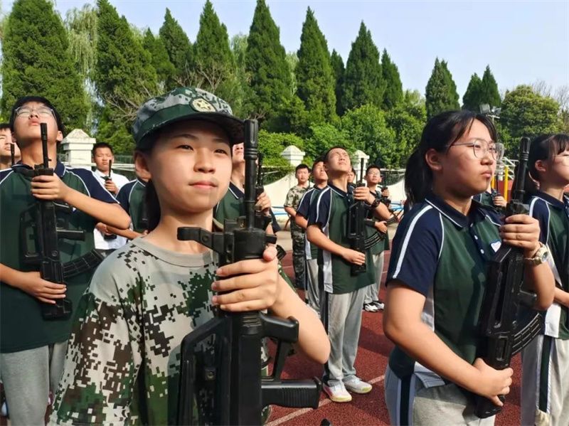 鲜衣怒马正少年,才艺大赛展风采