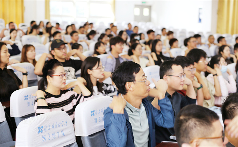 淮外2023暑期教师研修会(1)